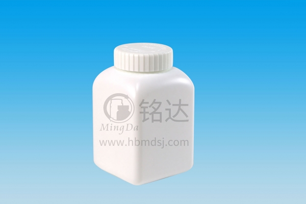 MD-638-HDPE550cc四方瓶